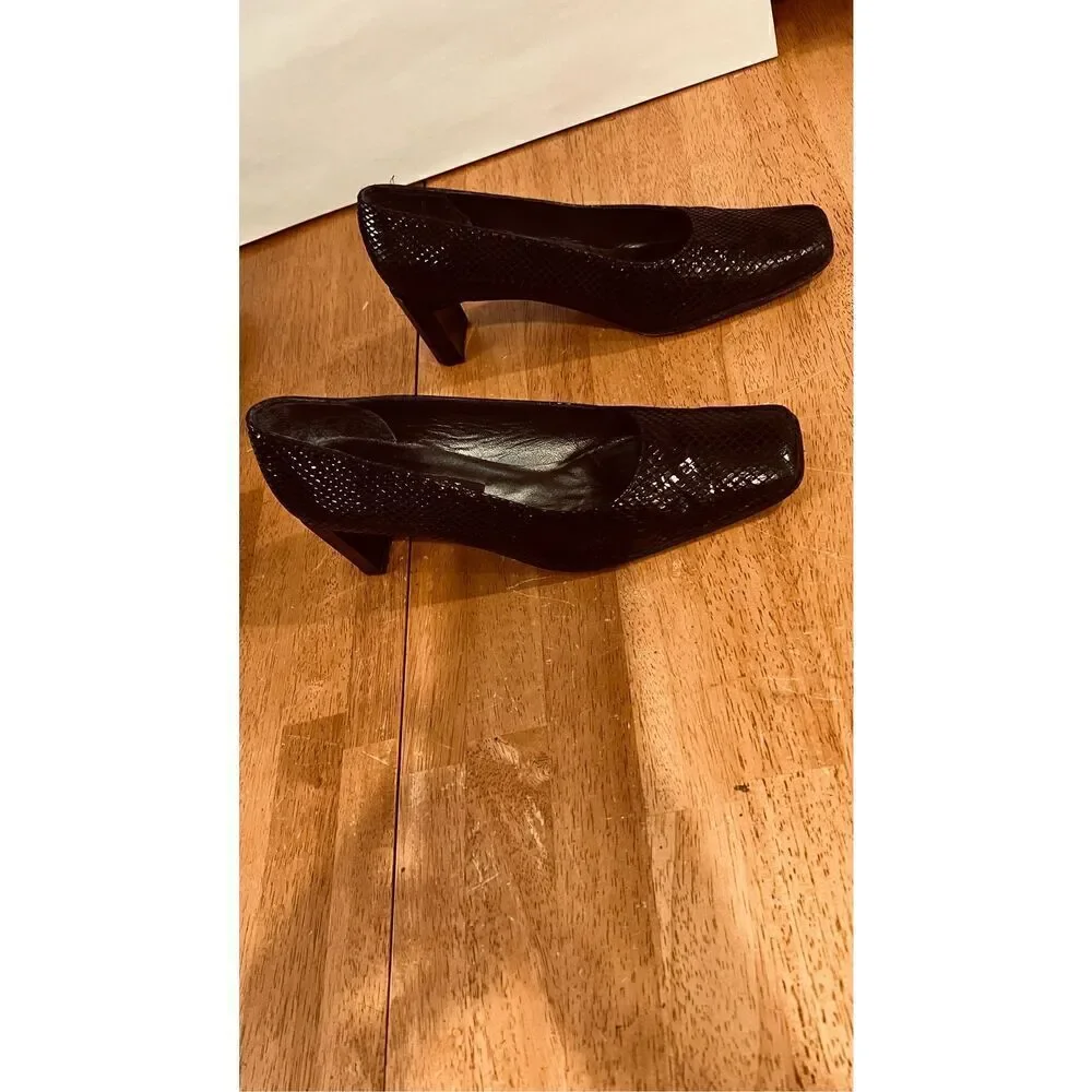 Stuart Weitzman Black Leather Snakeskin Embossed Leather Square Toes Block Heels